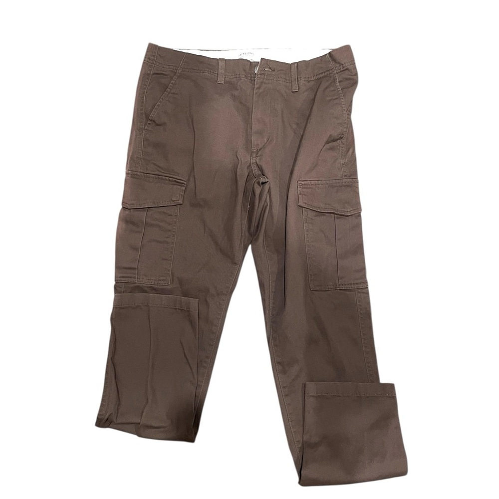 Brown Cargo Pants with Straight Leg and Matte Finish